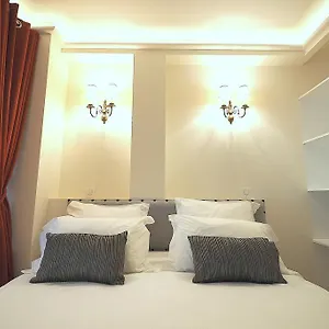  Apartment Louvre Opera Classic Chicsuites